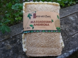 Andiroba Soap Massage in loofah cucumber